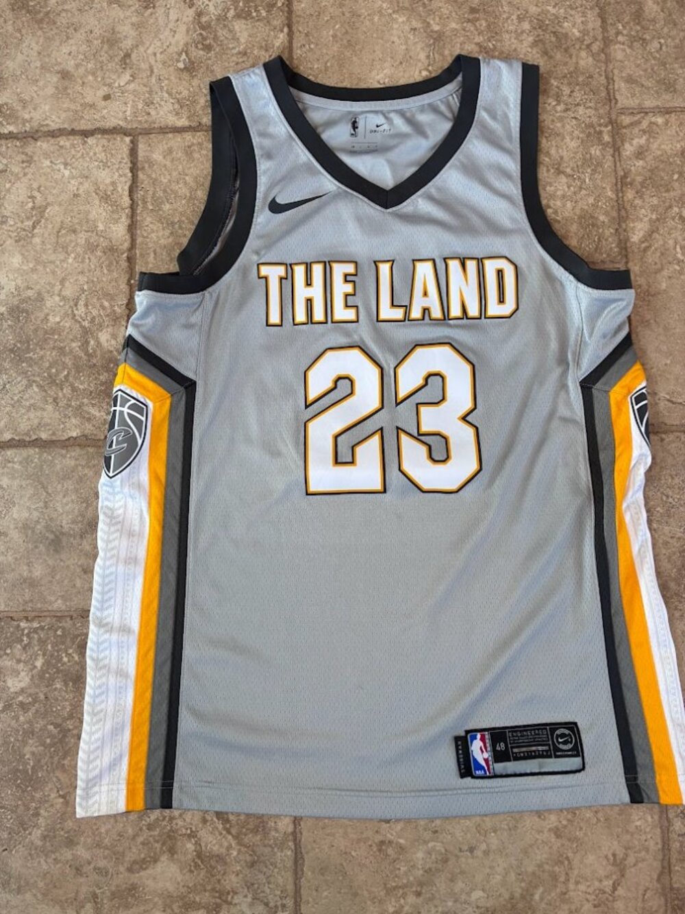 LeBron James Men's L Nike Swingman Cleveland Cavaliers The Land City Jersey